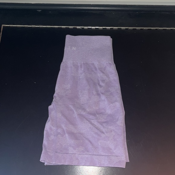 nvgtn camo pro shorts - Picture 2 of 3